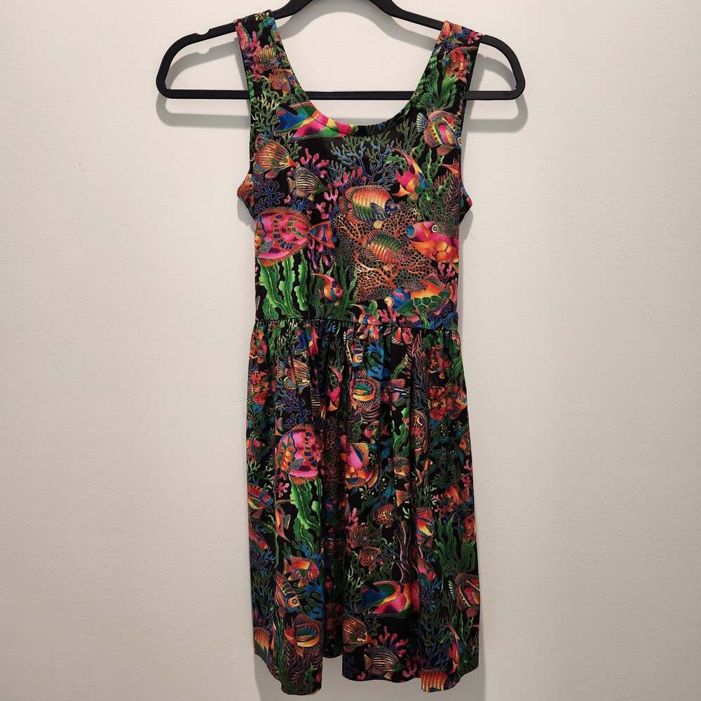 Vintage Carol Ann Inc. Girl's Dress Size 10 Made In Maui Colorful Ocean Pattern